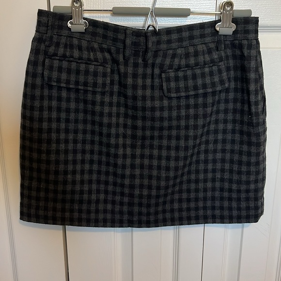 Checkered mini skirt - Picture 2 of 4